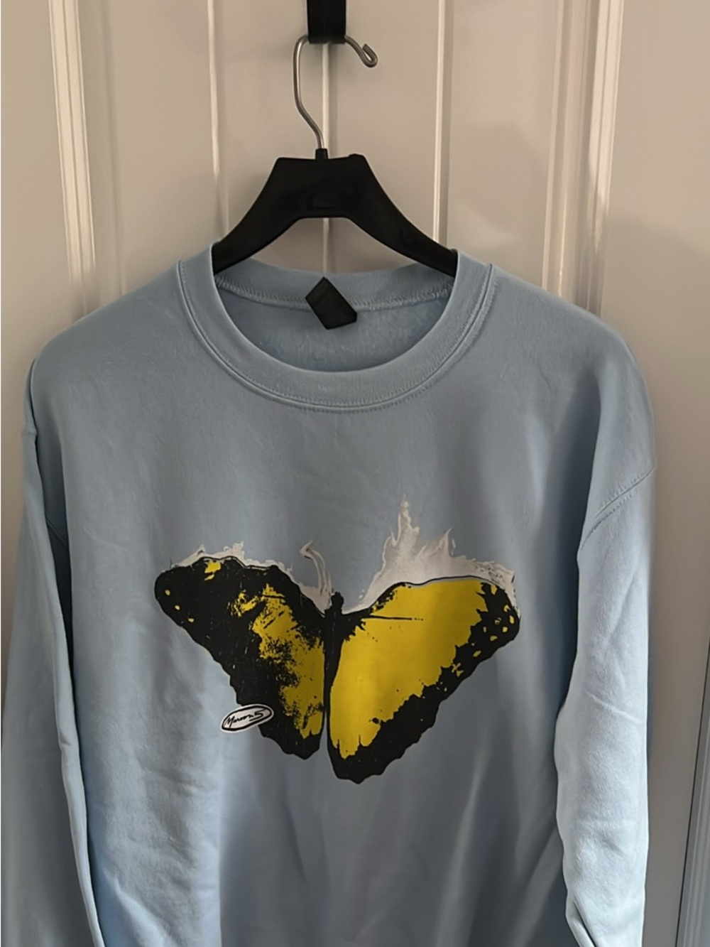 Maroon 5 Light Blue Sweatshirt with Yellow & Black Butterfly Graphic